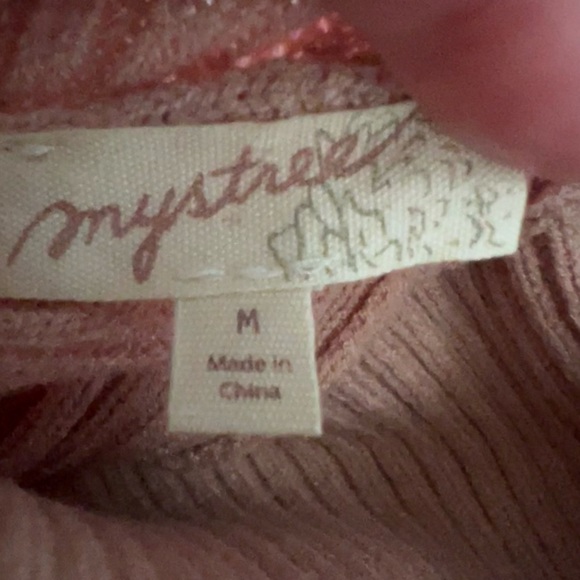 Mystree Hallee Blush Pink ribbed crop turtleneck sweater dolman sleeve - Picture 5 of 5